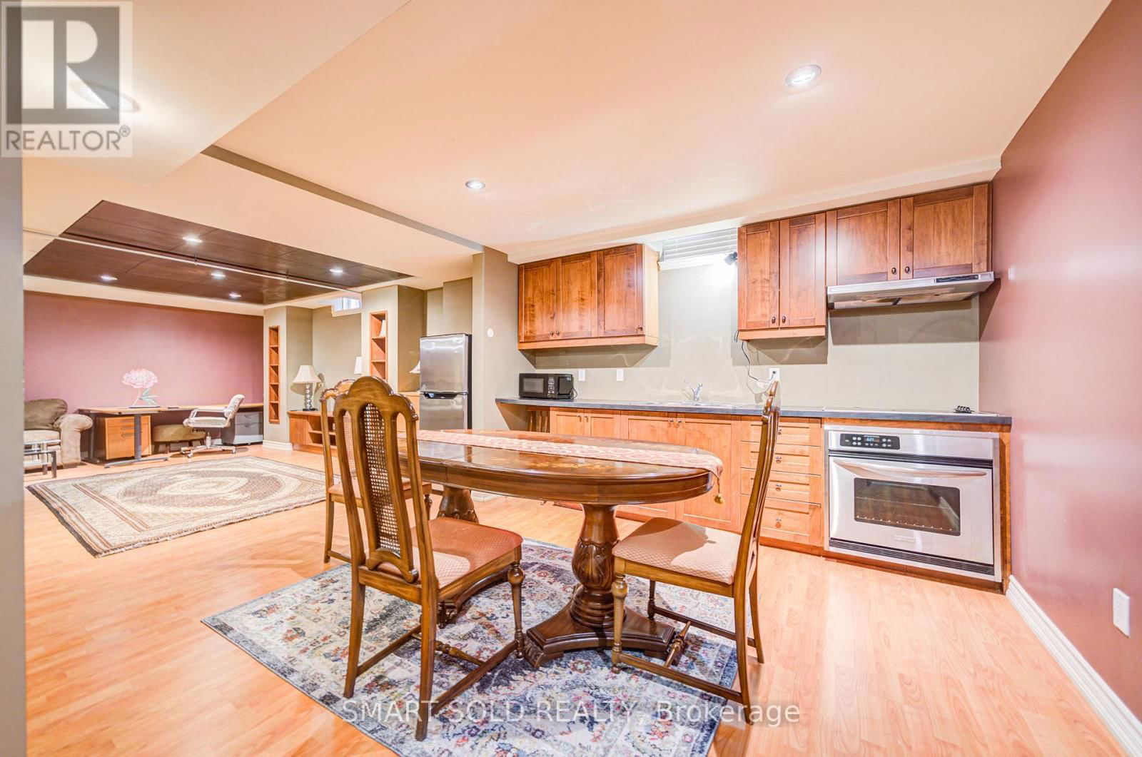 14 CANYON CREEK AVENUE Image 37