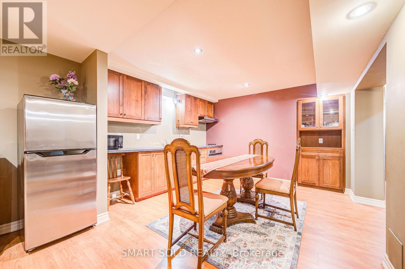 14 CANYON CREEK AVENUE Image 38