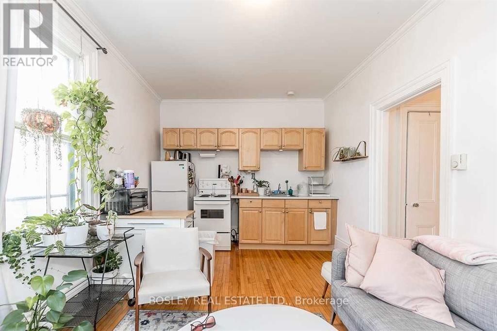 3 - 330 BOTSFORD STREET Image 5
