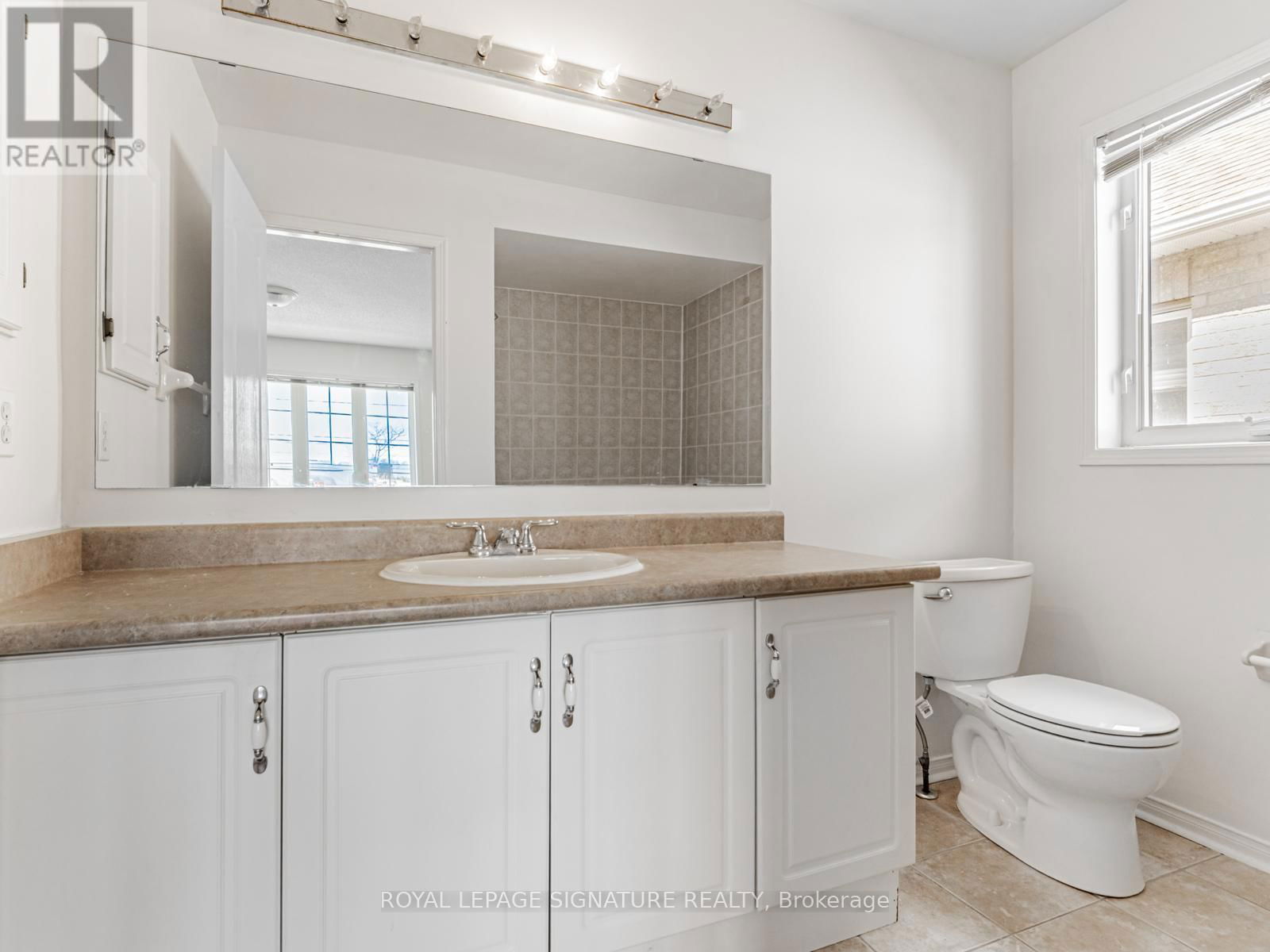 33 BILBERRY CRESCENT Image 41