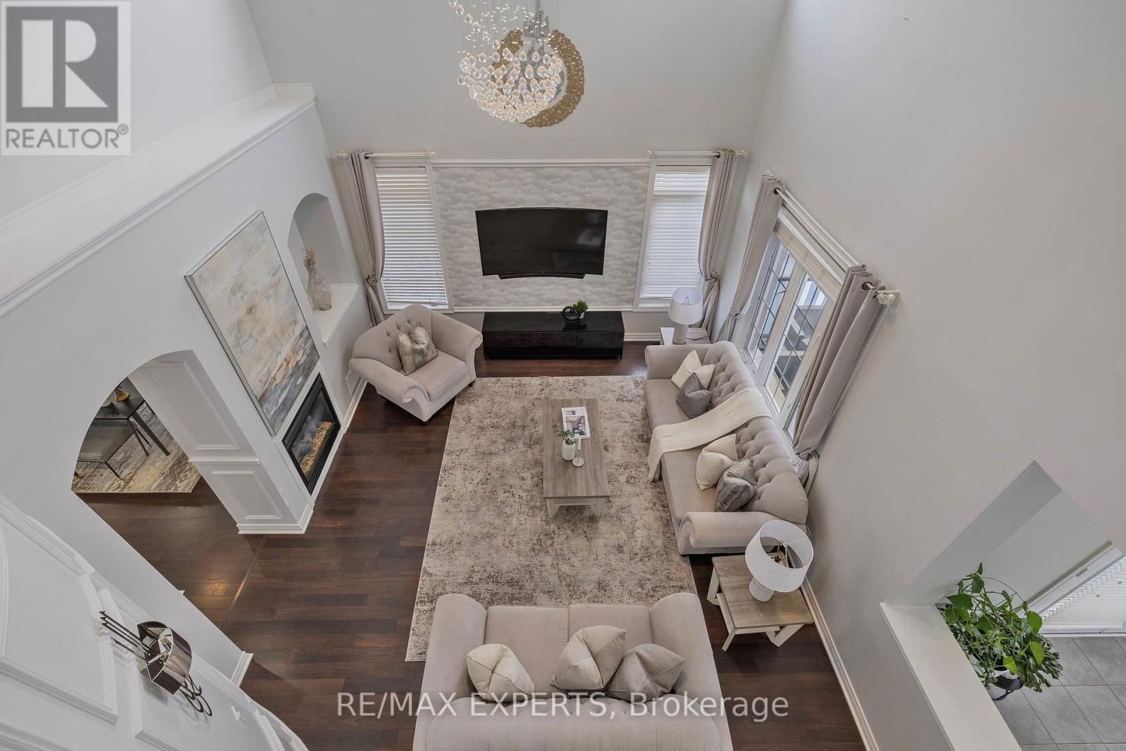 24 FARIS STREET Image 11