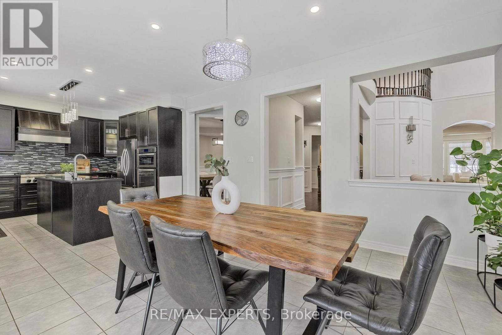 24 FARIS STREET Image 21