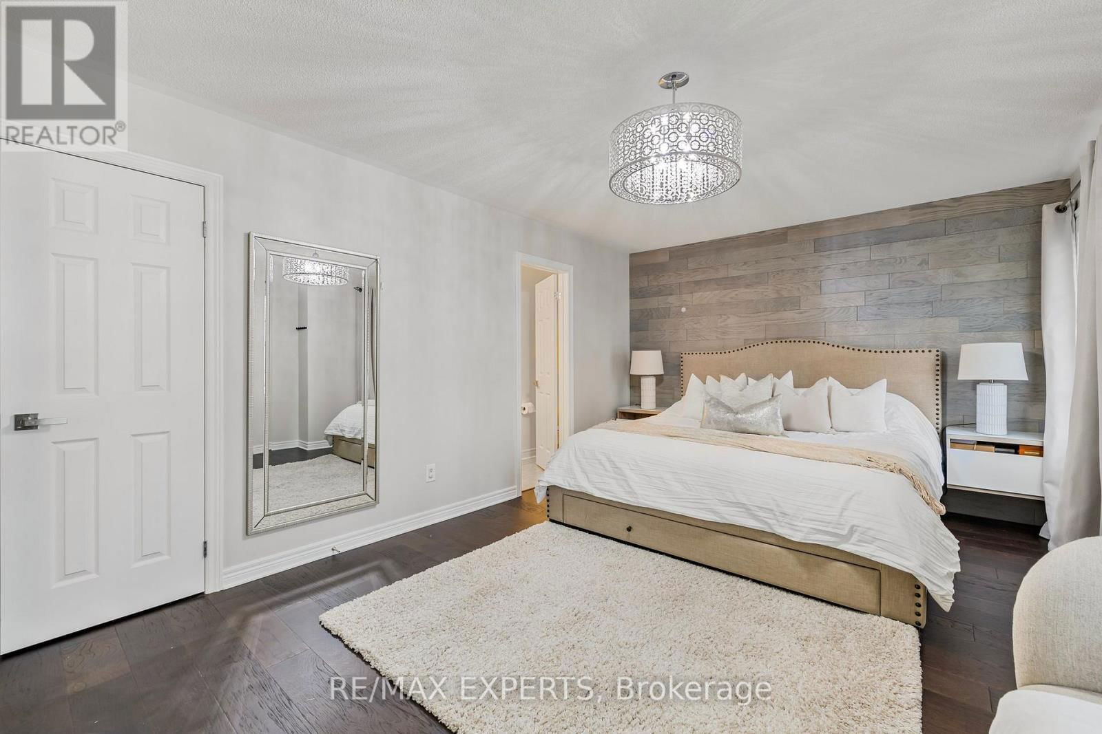 24 FARIS STREET Image 38
