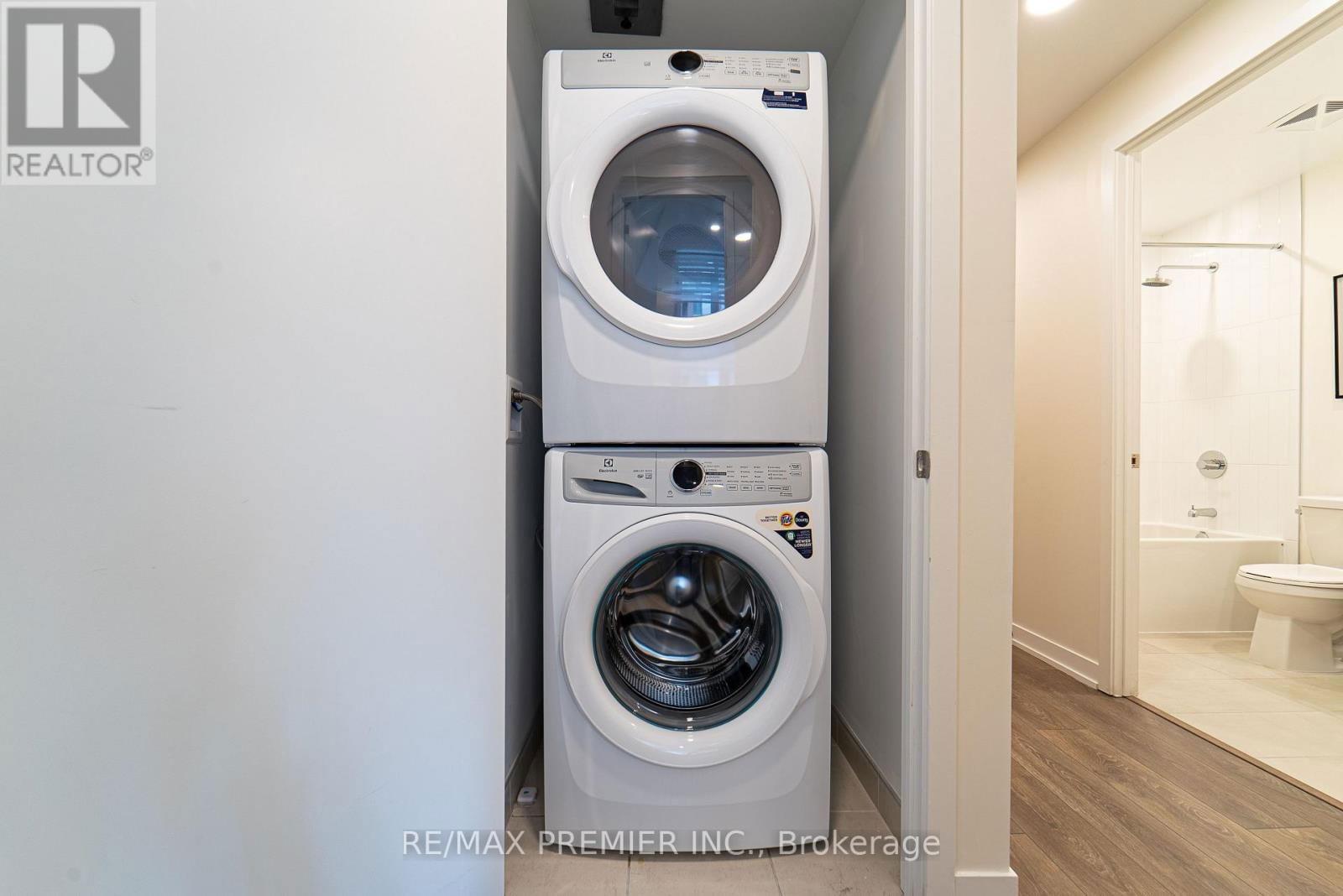 B104 - 7950 BATHURST STREET Image 30