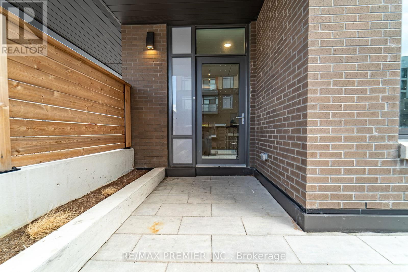 B104 - 7950 BATHURST STREET Image 31