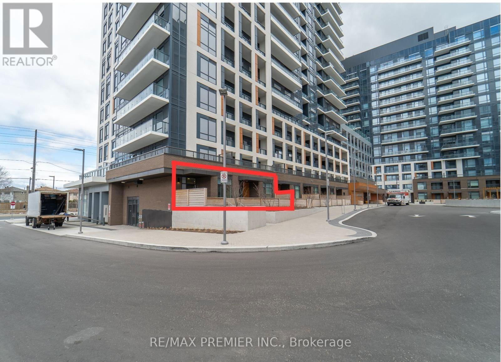 B104 - 7950 BATHURST STREET Image 37