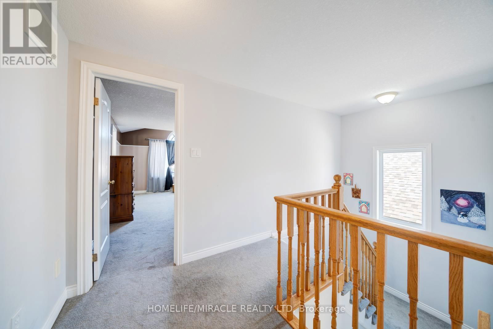 81 SHEPHARD AVENUE Image 31