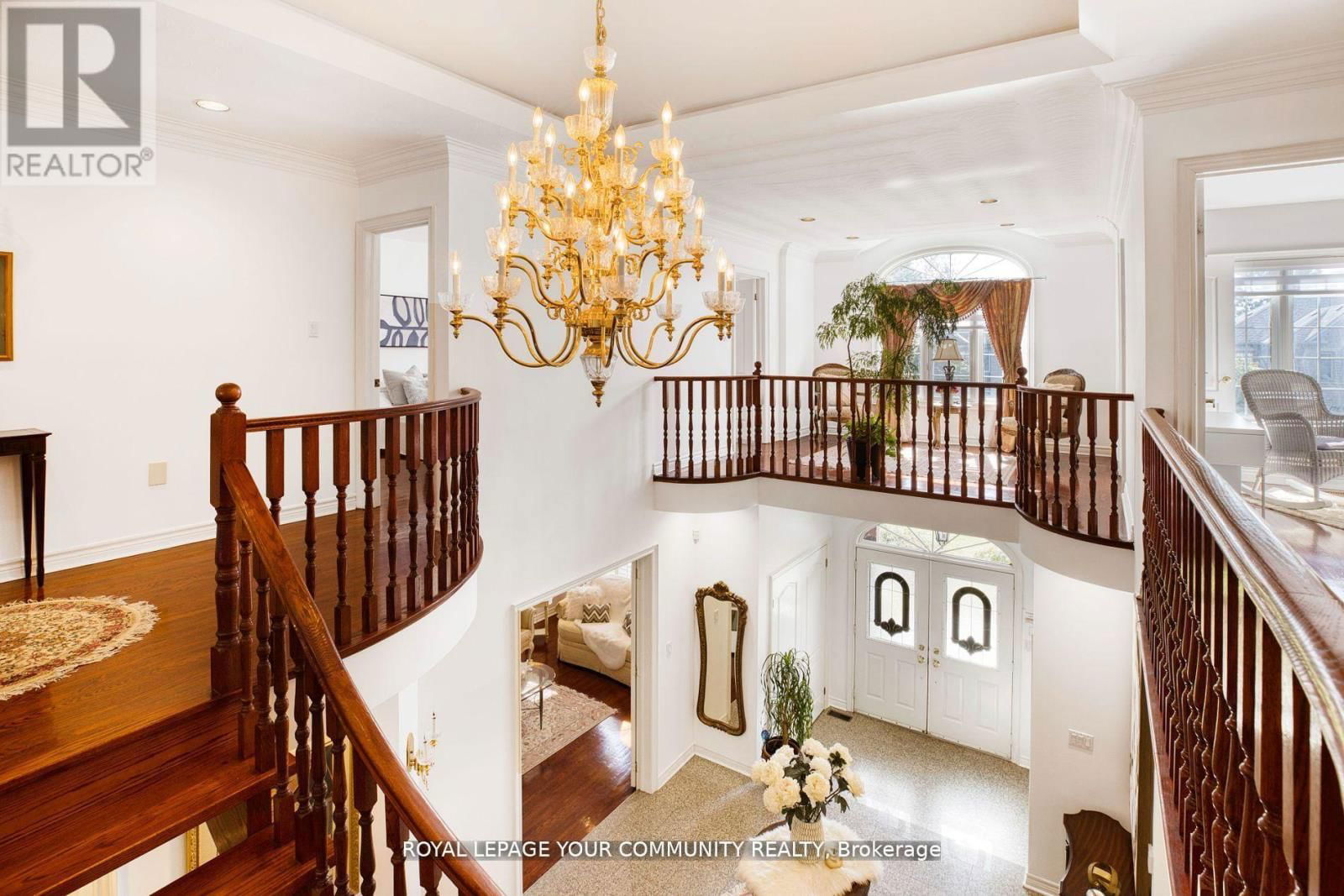 130 GREY ALDER AVENUE Image 19