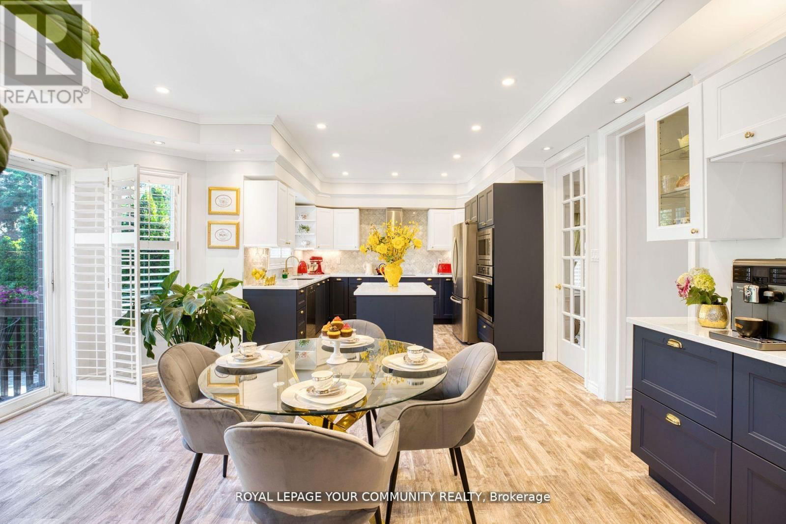130 GREY ALDER AVENUE Image 7