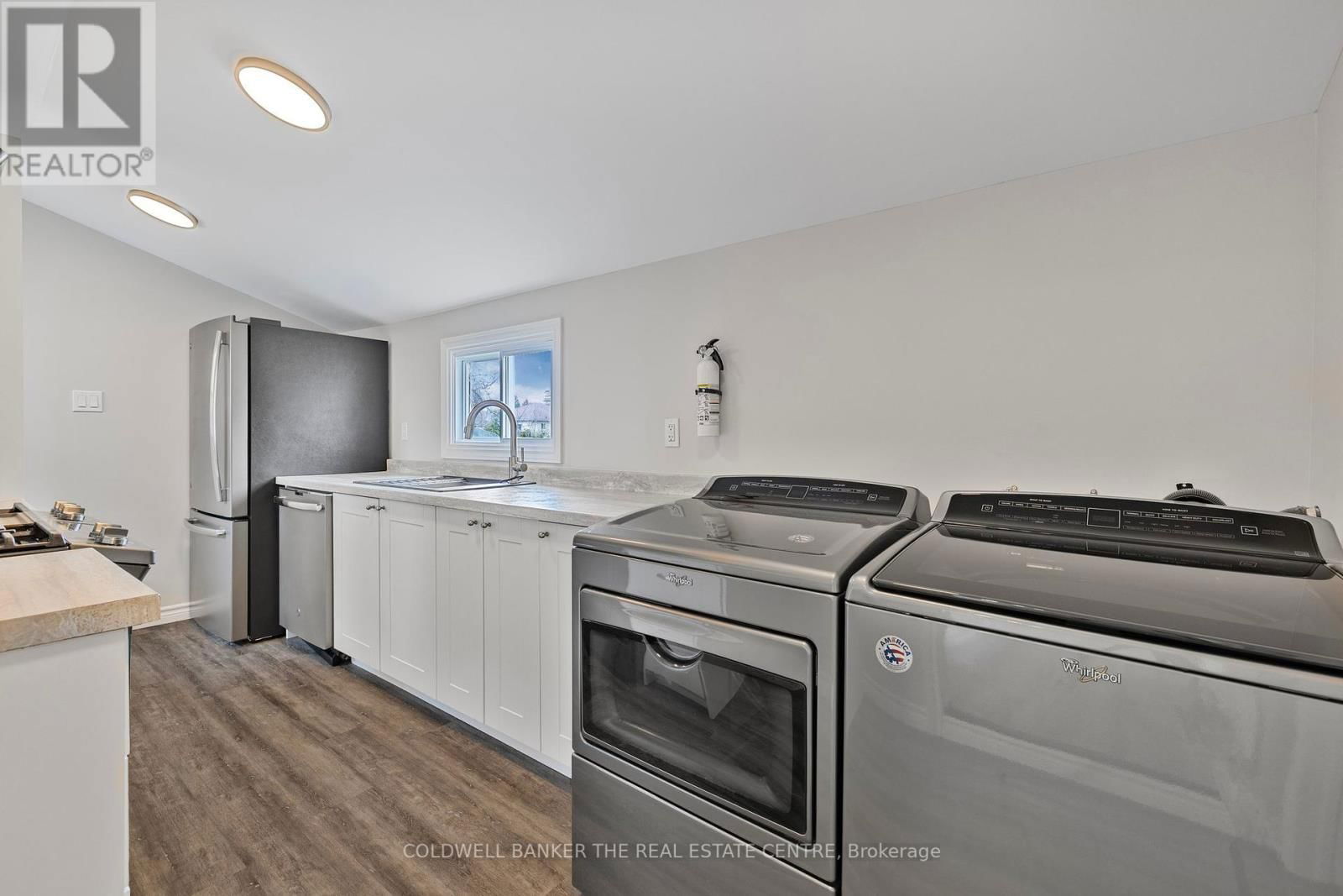 27026 KENNEDY ROAD Image 10