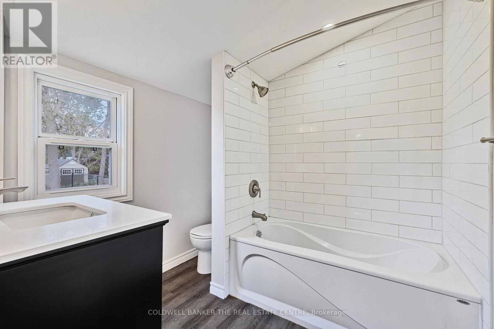 27026 KENNEDY ROAD Image 12