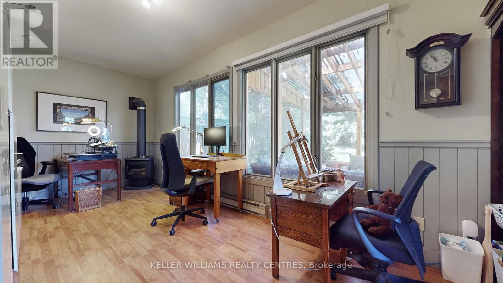 19374 YONGE STREET Image 10