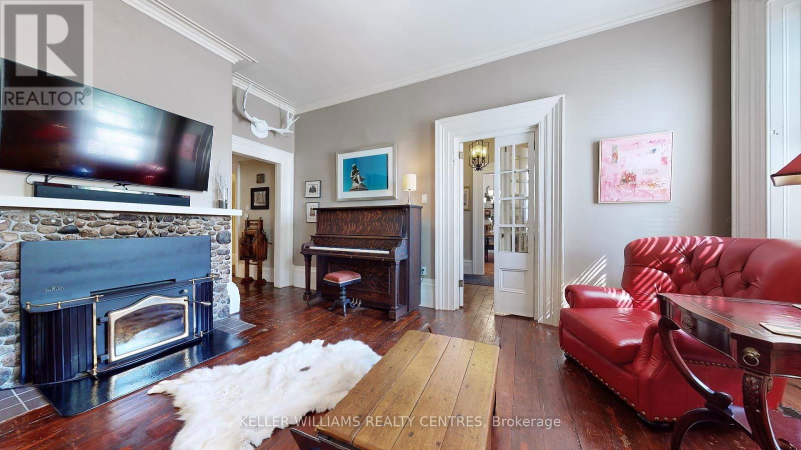 19374 YONGE STREET Image 5