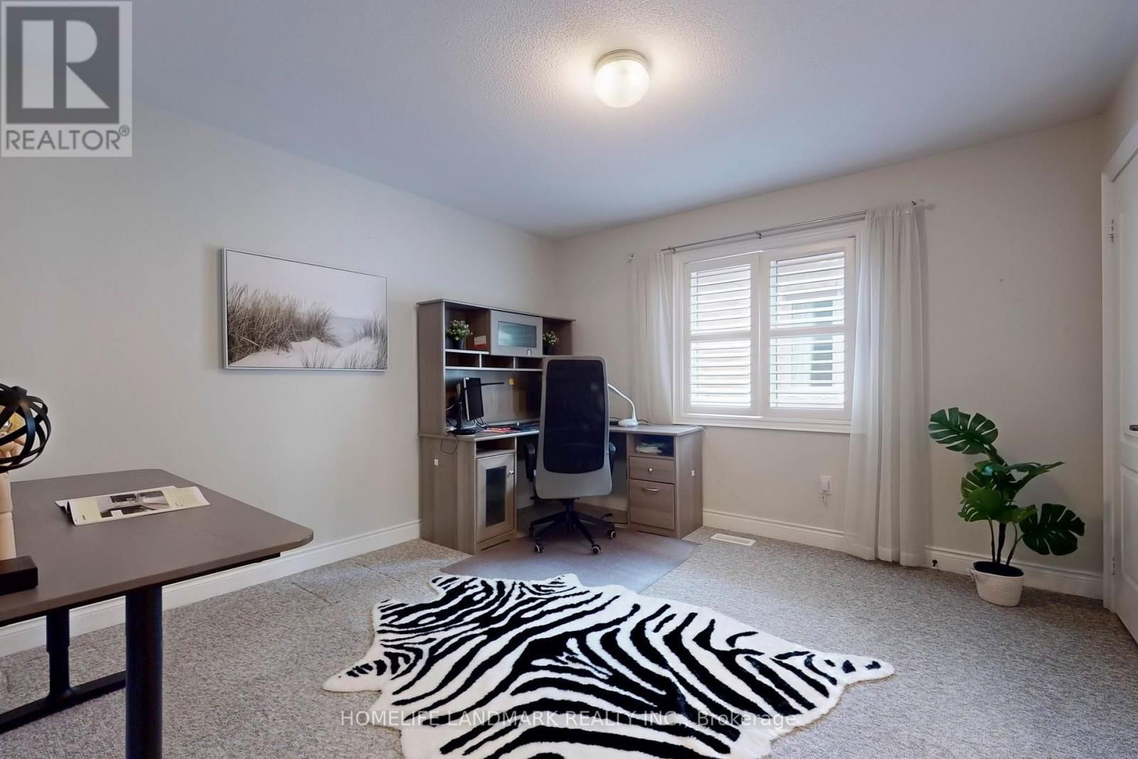 199 JOHN DAVIS GATE Image 34