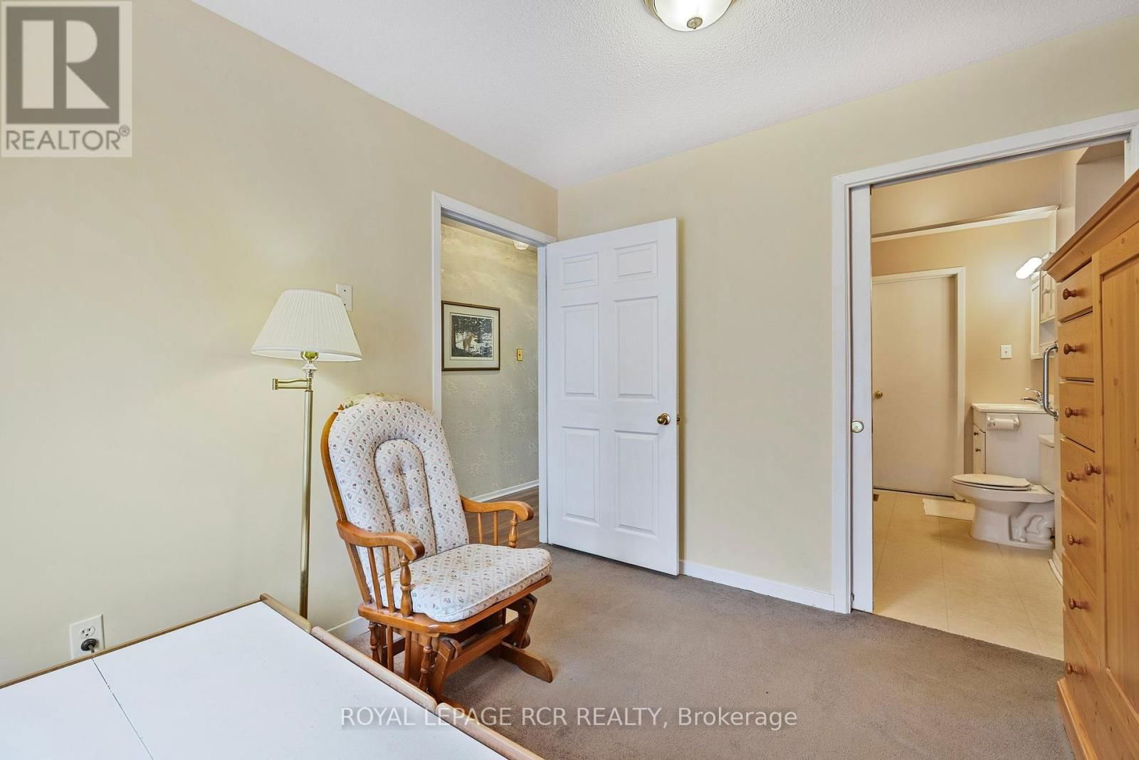 856 MAGNOLIA AVENUE Image 10