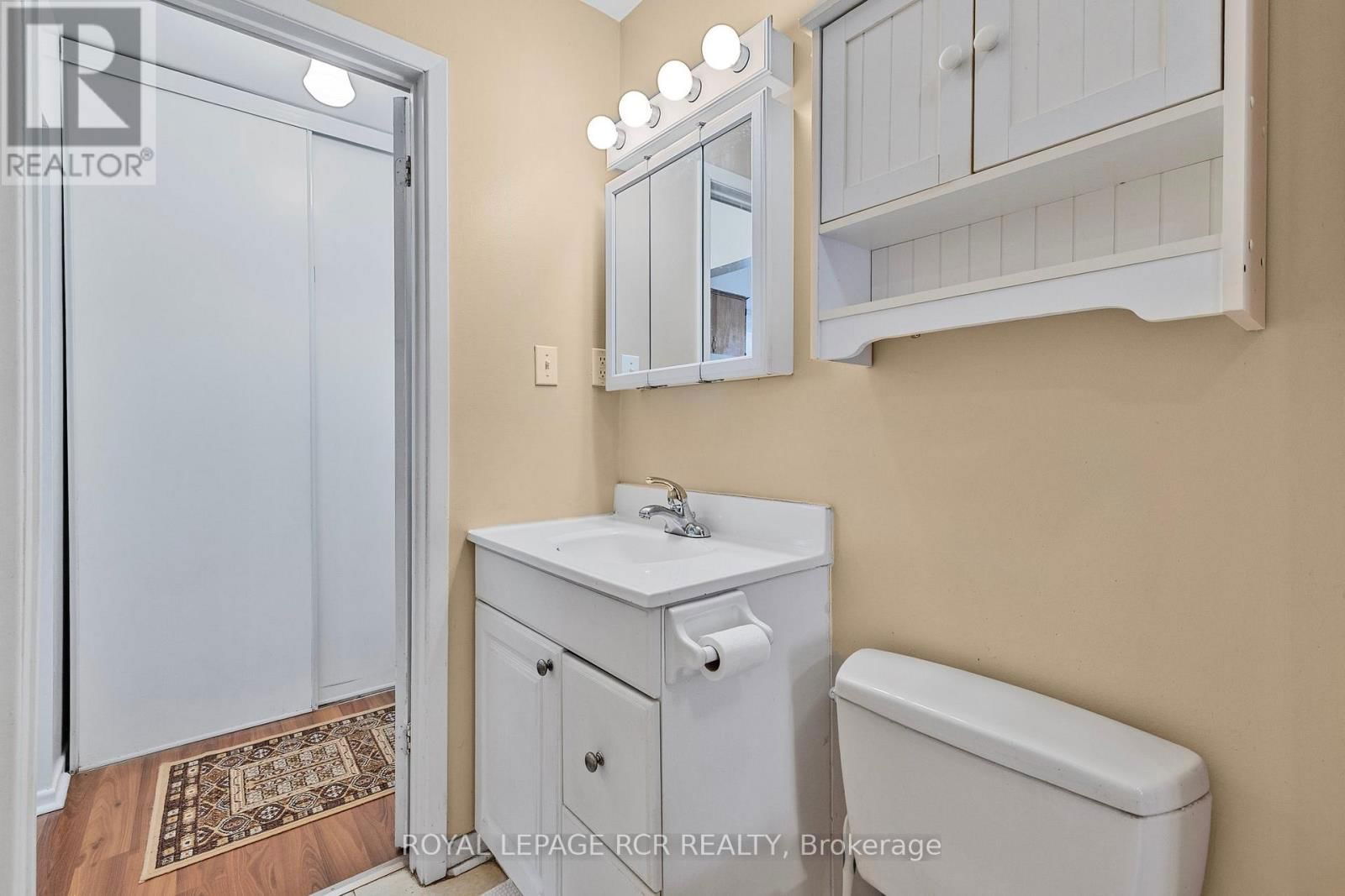 856 MAGNOLIA AVENUE Image 11