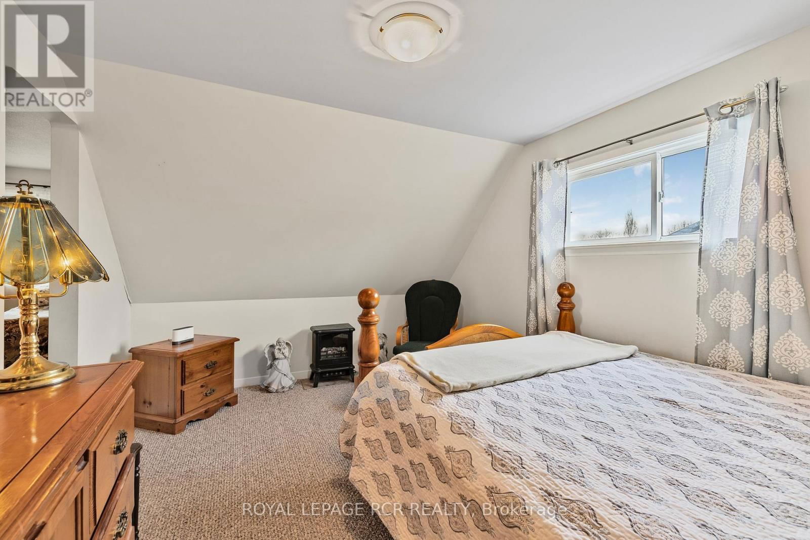 856 MAGNOLIA AVENUE Image 33
