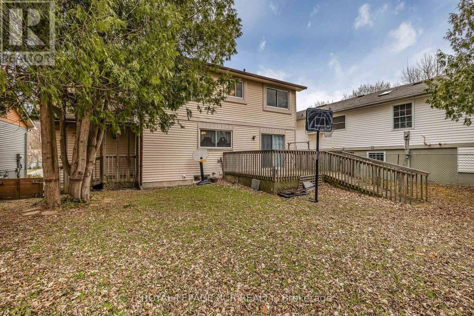 856 MAGNOLIA AVENUE Image 41