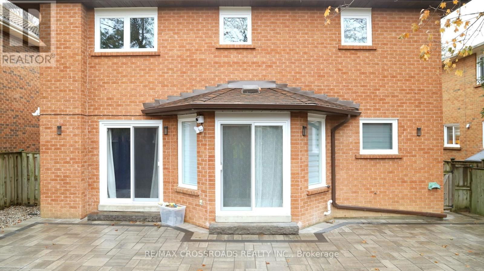 328 ATHA AVENUE Image 34