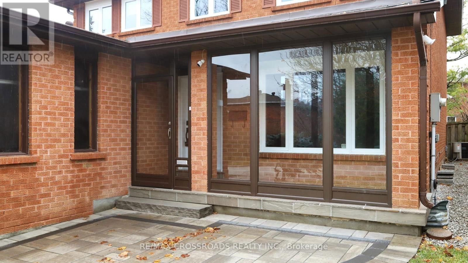 328 ATHA AVENUE Image 35