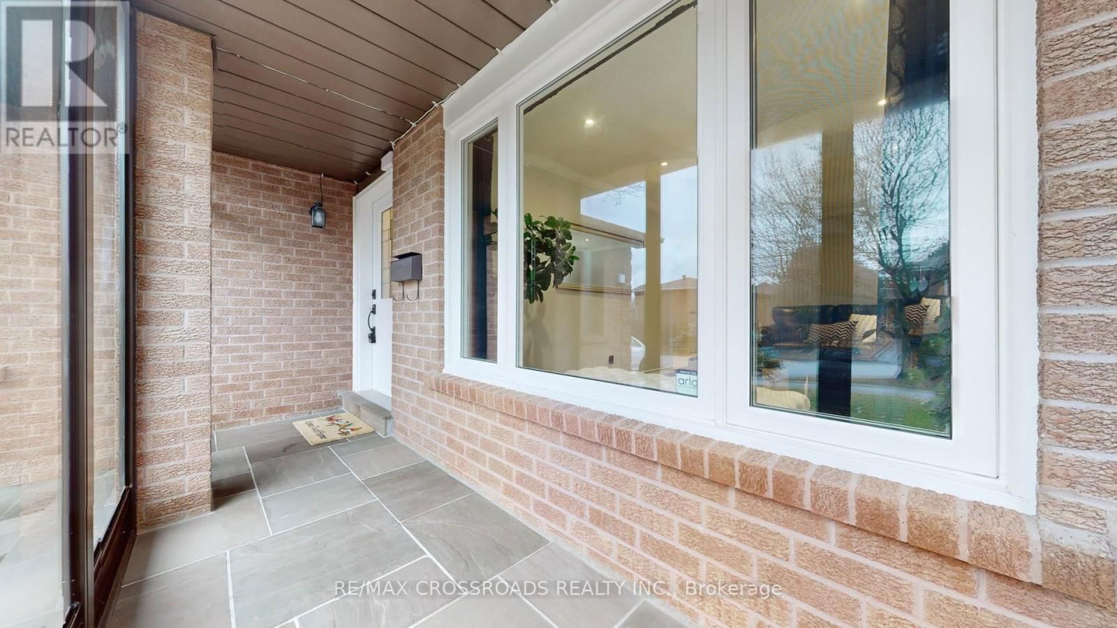 328 ATHA AVENUE Image 36