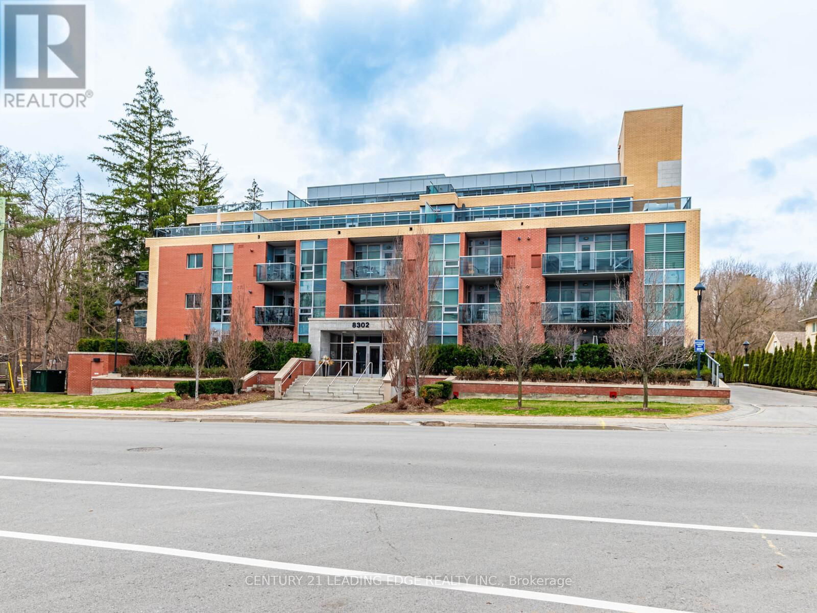 208 - 8302 ISLINGTON AVENUE Image 1