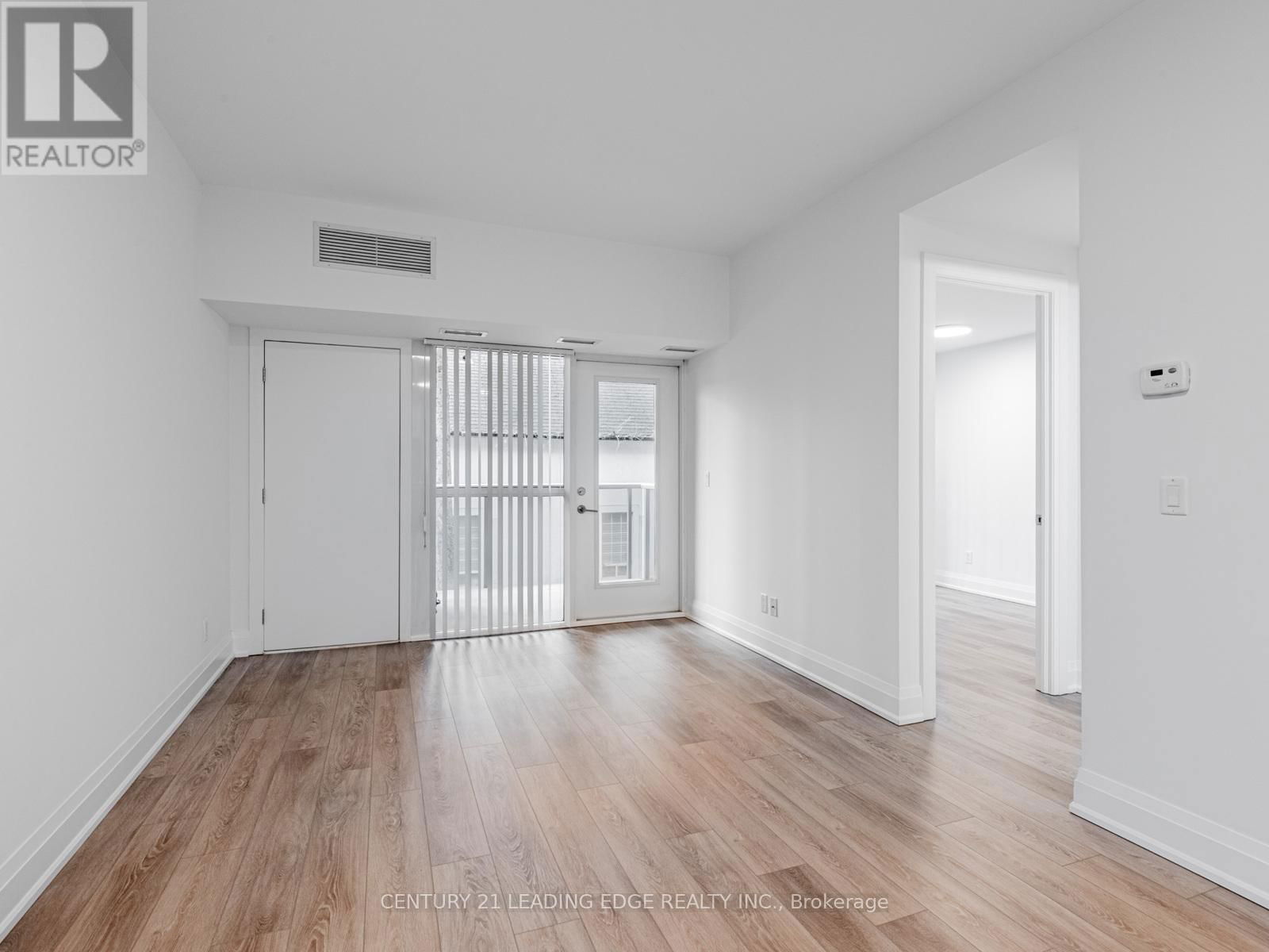 208 - 8302 ISLINGTON AVENUE Image 13