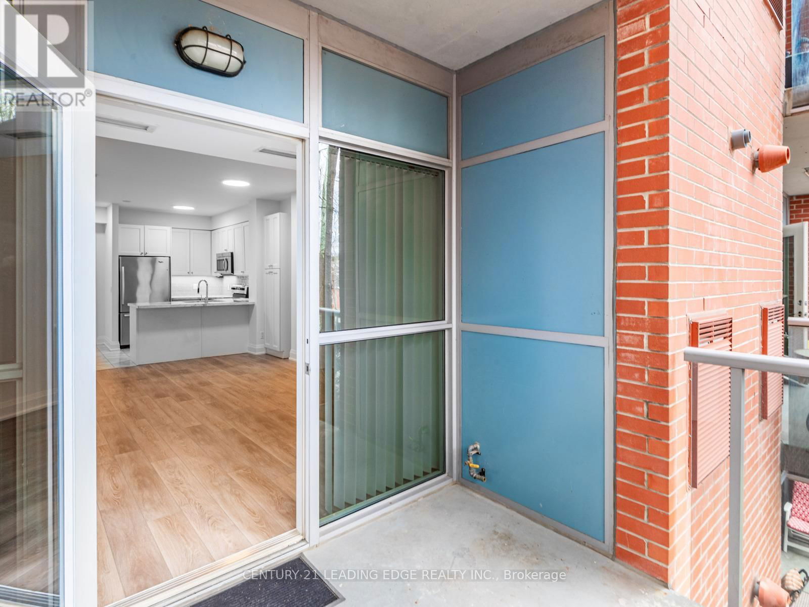 208 - 8302 ISLINGTON AVENUE Image 24
