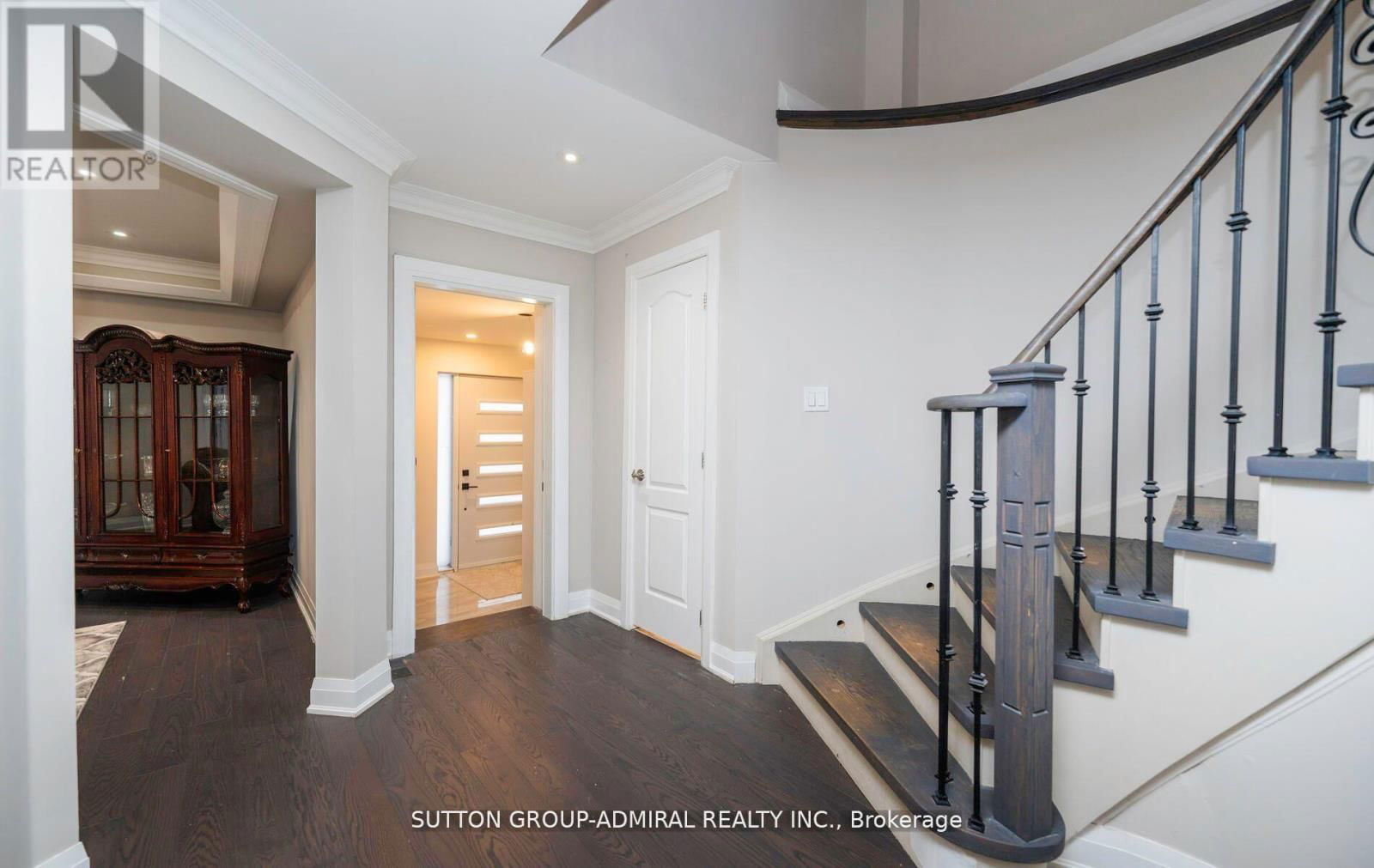 29 ROXBOROUGH LANE Image 18
