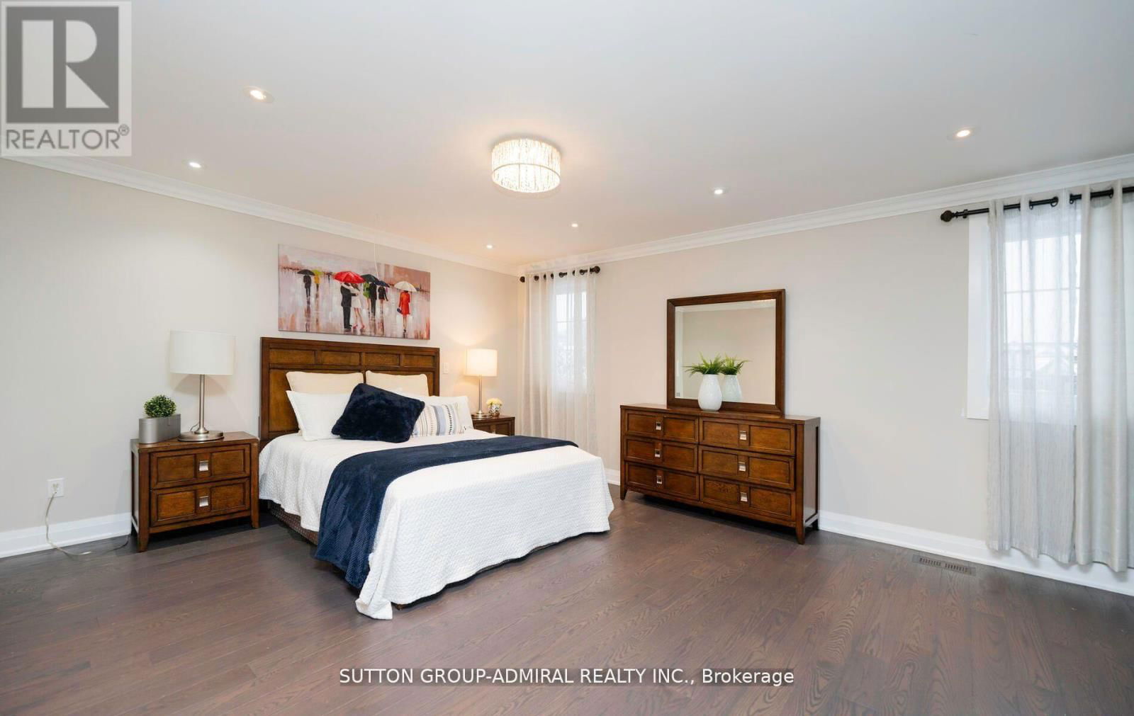 29 ROXBOROUGH LANE Image 19