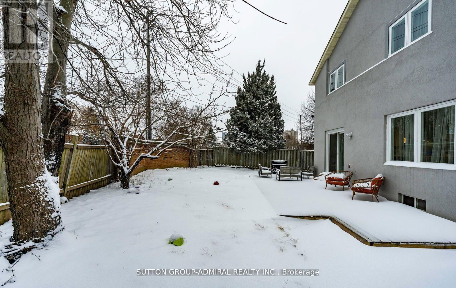 29 ROXBOROUGH LANE Image 41