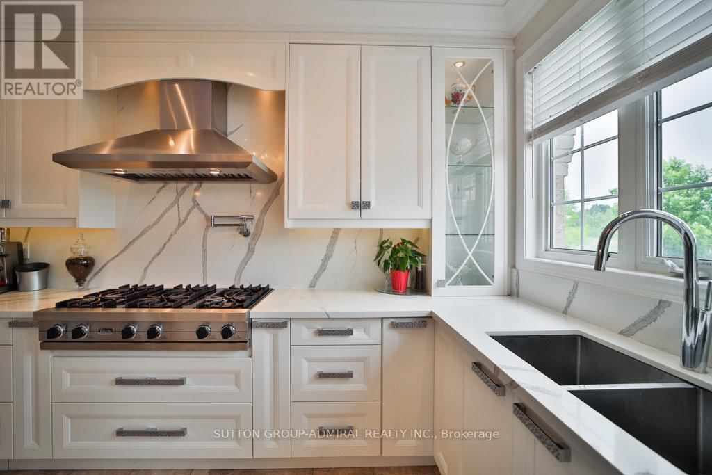 15 JOCADA COURT Image 9