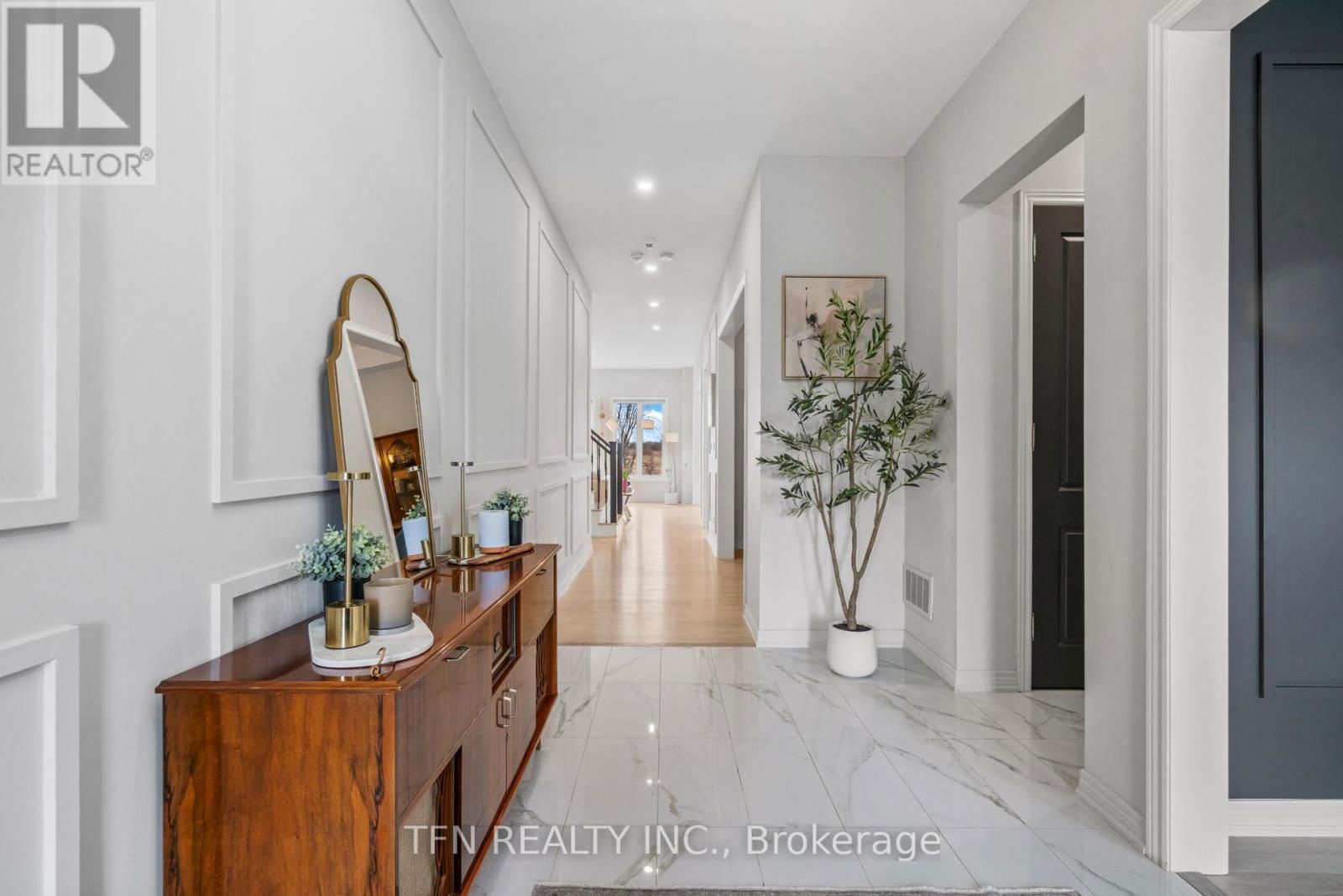 79 TURNER DRIVE EAST Image 3