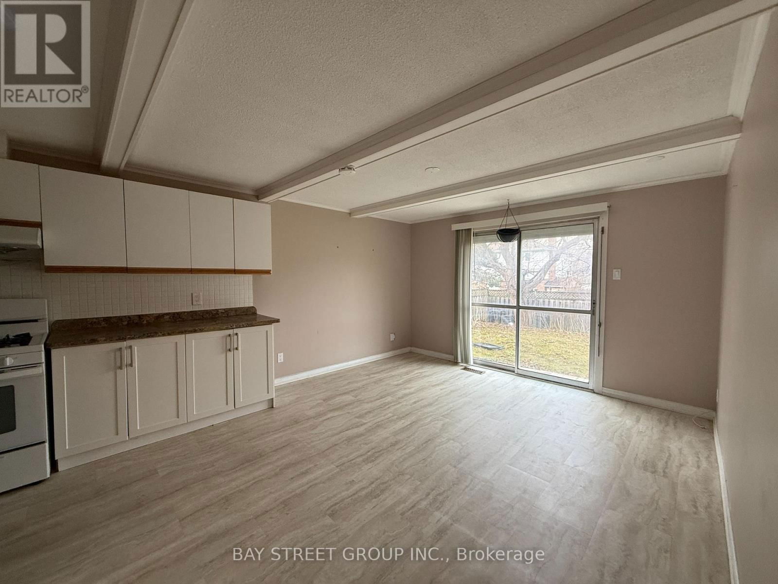 21 COLONSAY ROAD Image 13