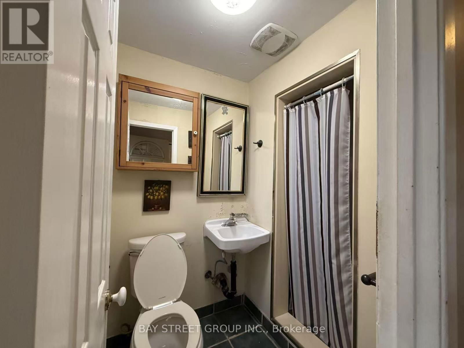 21 COLONSAY ROAD Image 20