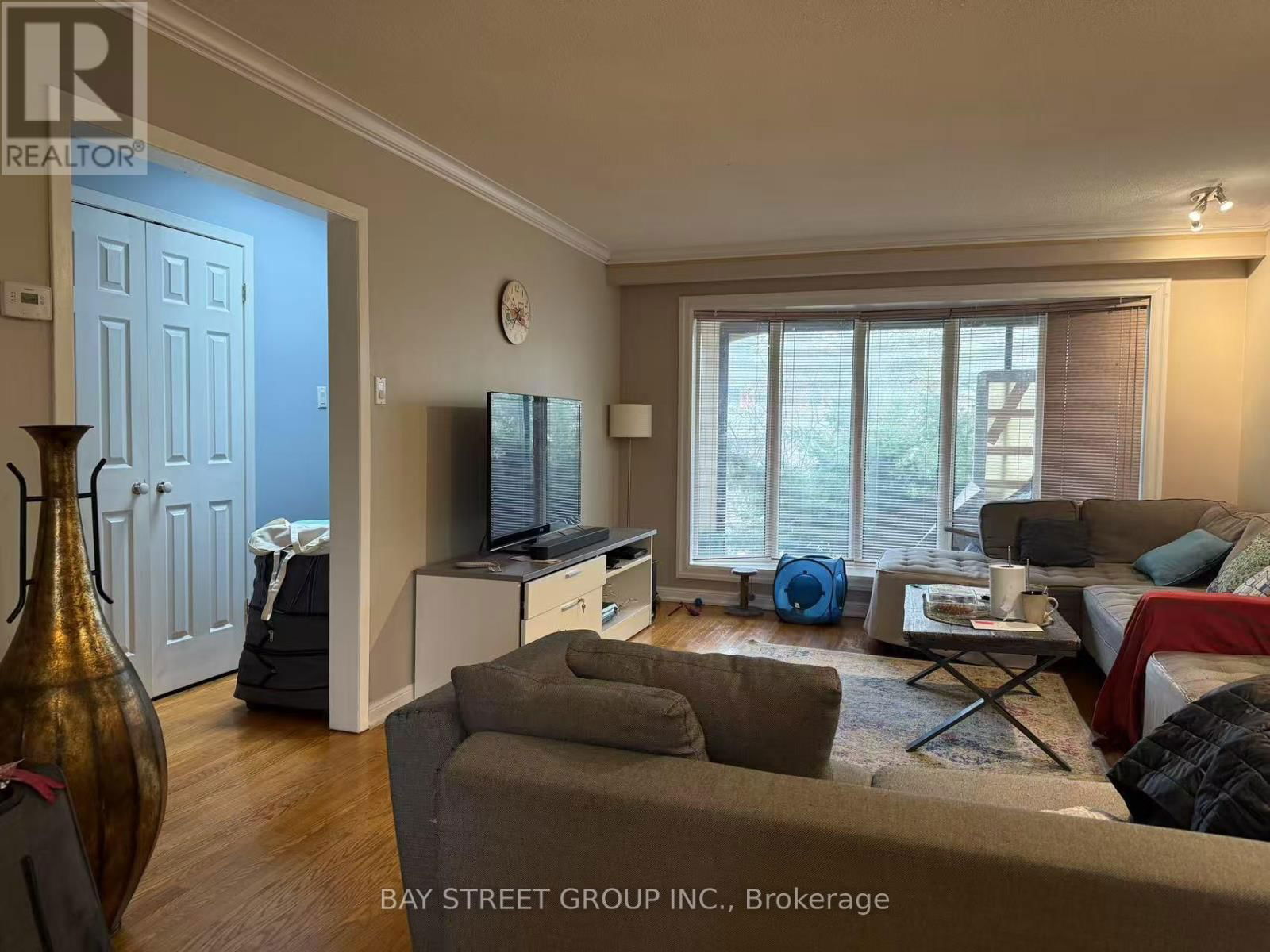 21 COLONSAY ROAD Image 3