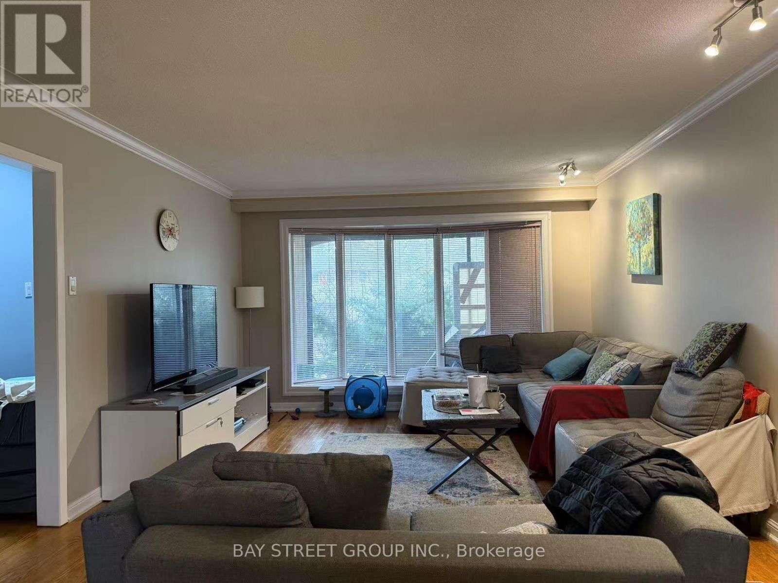 21 COLONSAY ROAD Image 4