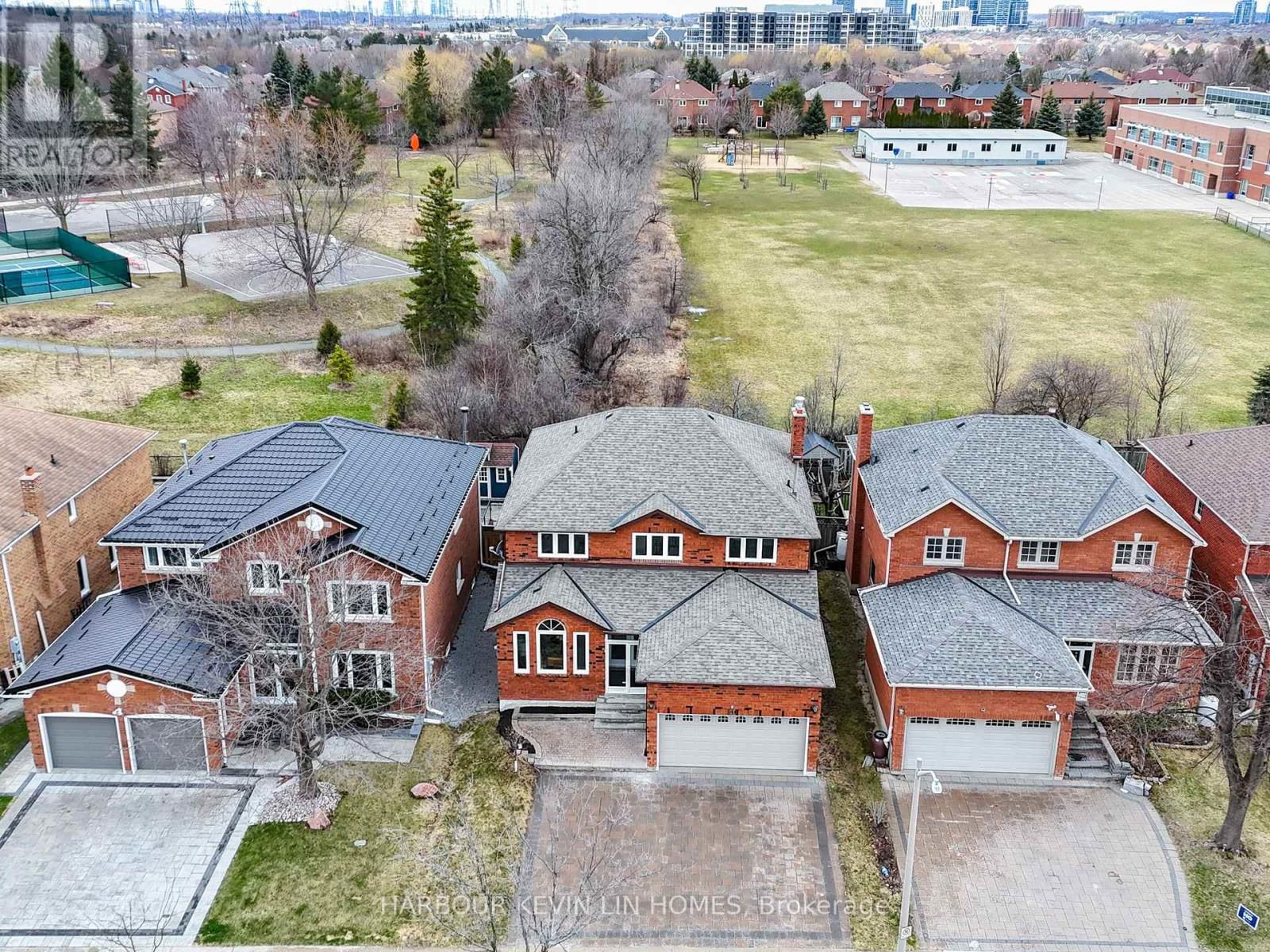 146 VALLEYMEDE DRIVE Image 1