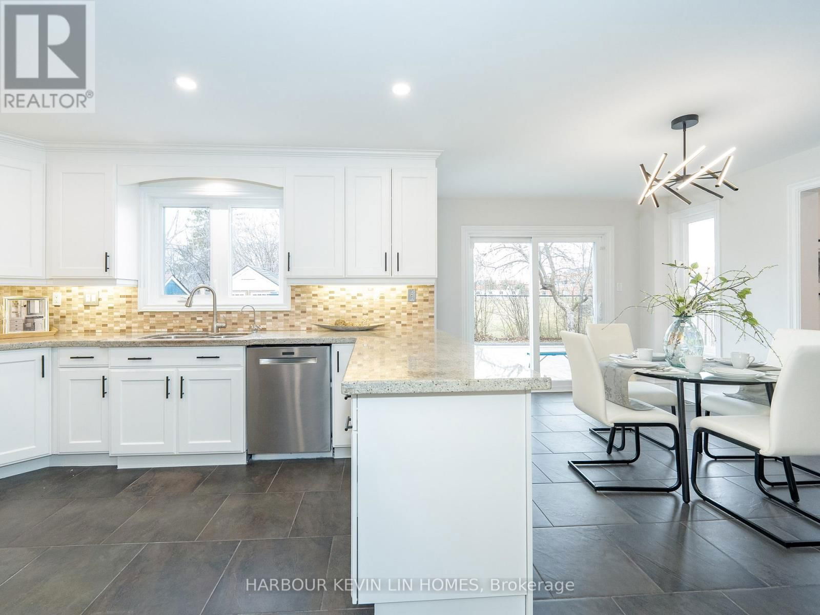 146 VALLEYMEDE DRIVE Image 21