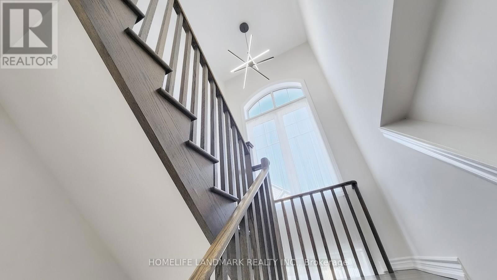 44 ROBERT JOFFRE LEET AVENUE Image 28