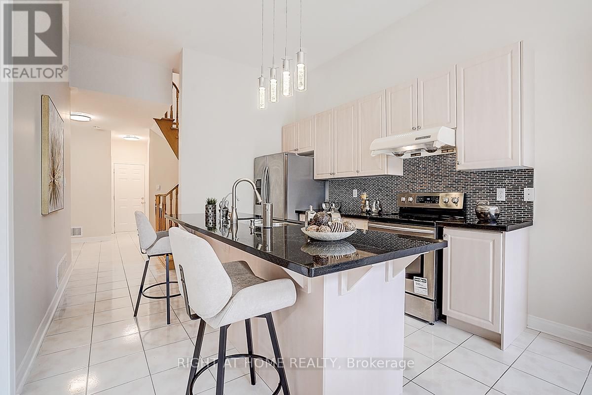 47 TOPOROWSKI AVENUE Image 26