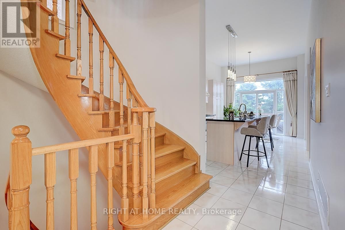 47 TOPOROWSKI AVENUE Image 34