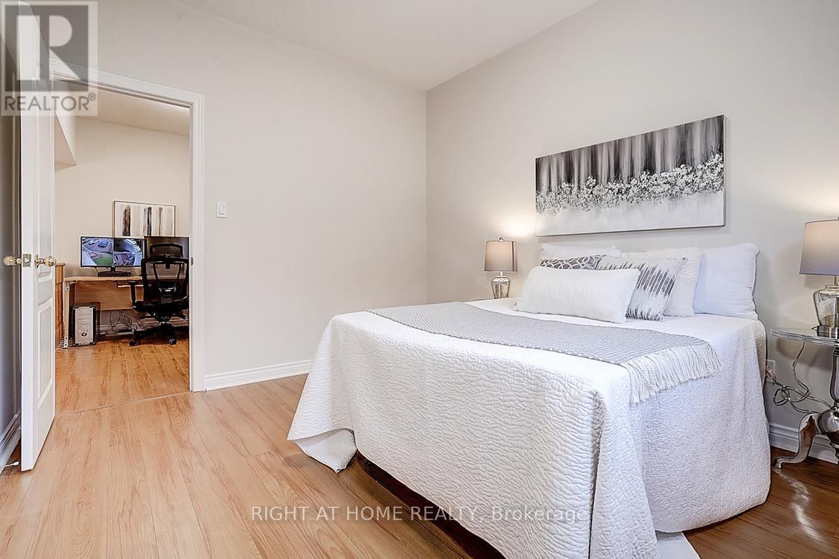 47 TOPOROWSKI AVENUE Image 43