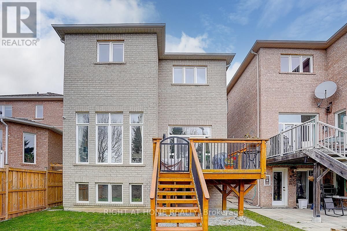 47 TOPOROWSKI AVENUE Image 7