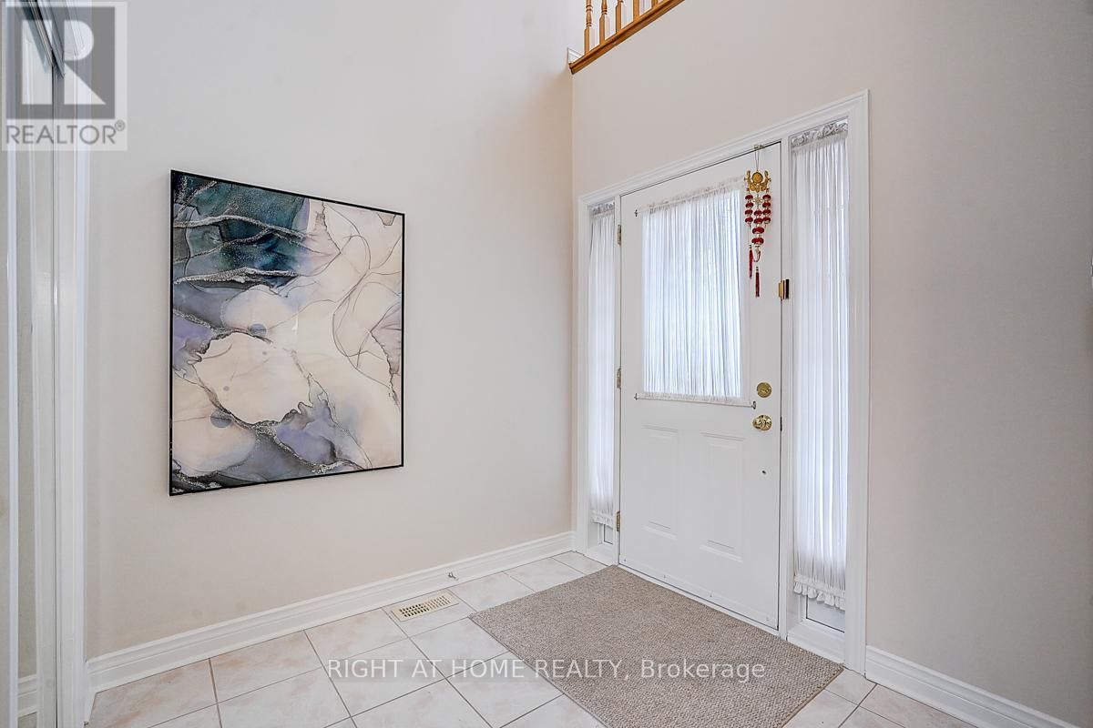 47 TOPOROWSKI AVENUE Image 9