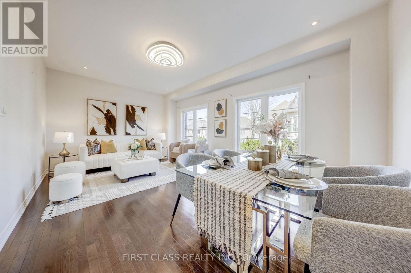8 DEEP RIVER LANE Image 21