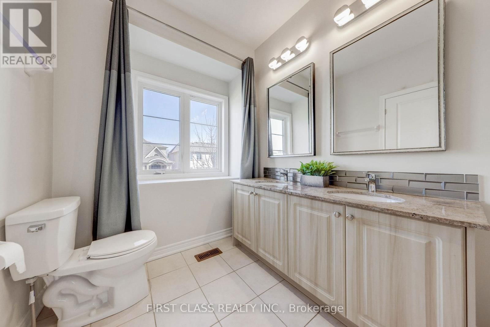 8 DEEP RIVER LANE Image 40