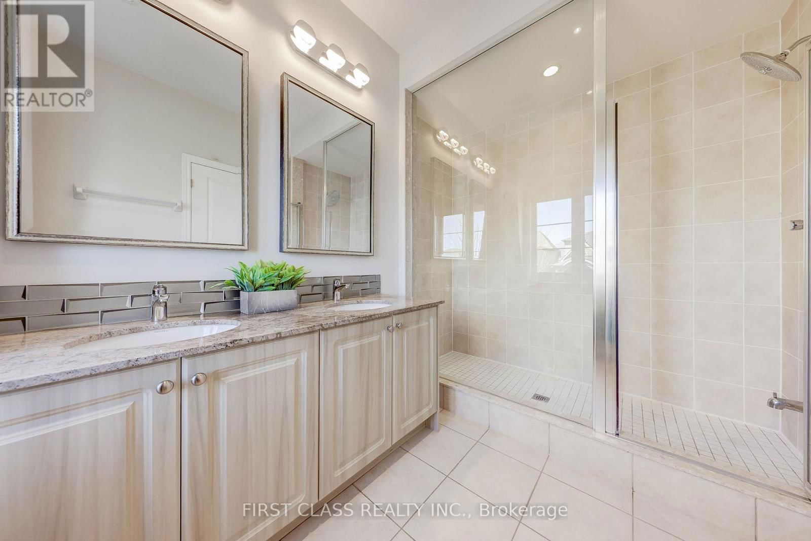 8 DEEP RIVER LANE Image 41