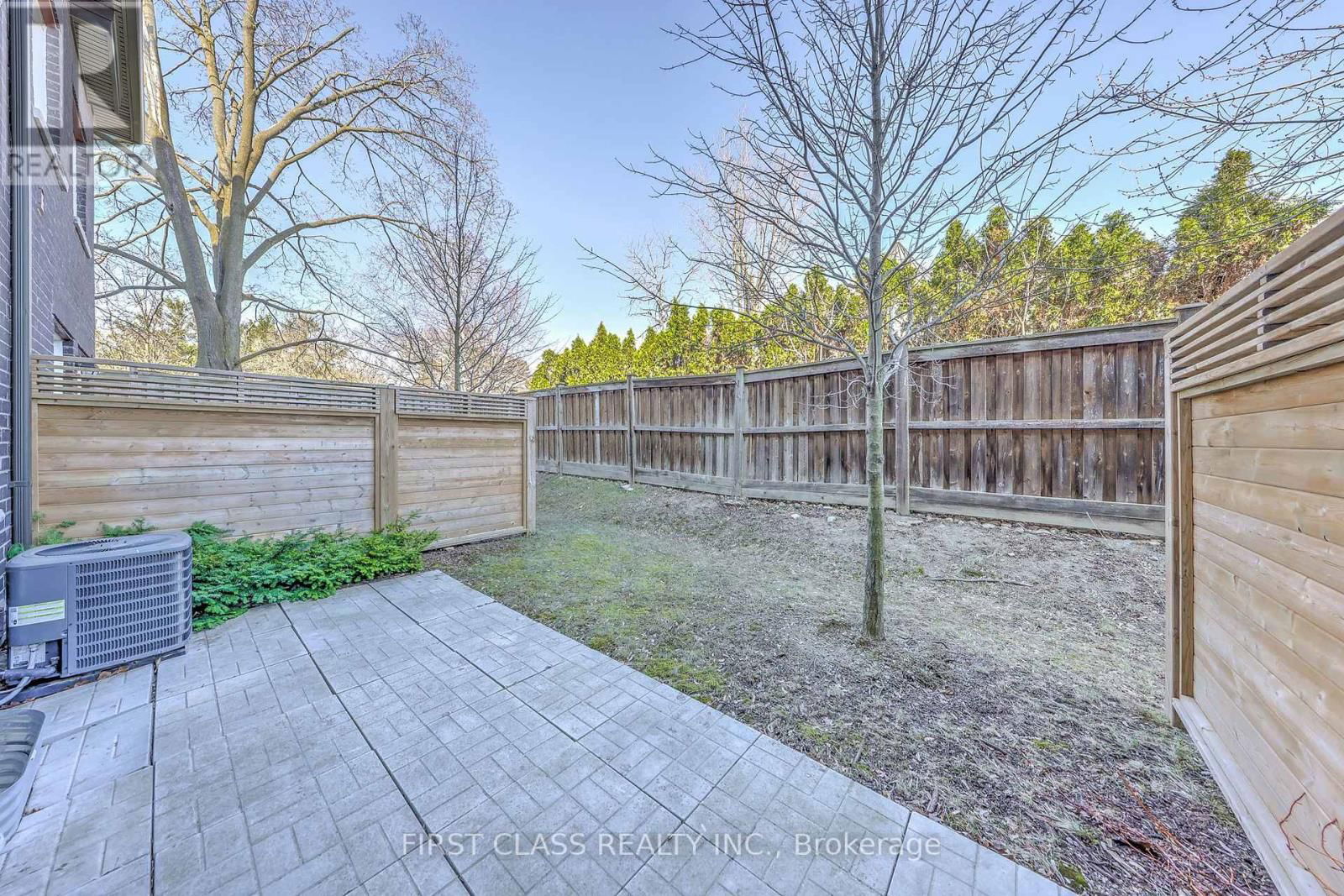 8 DEEP RIVER LANE Image 47
