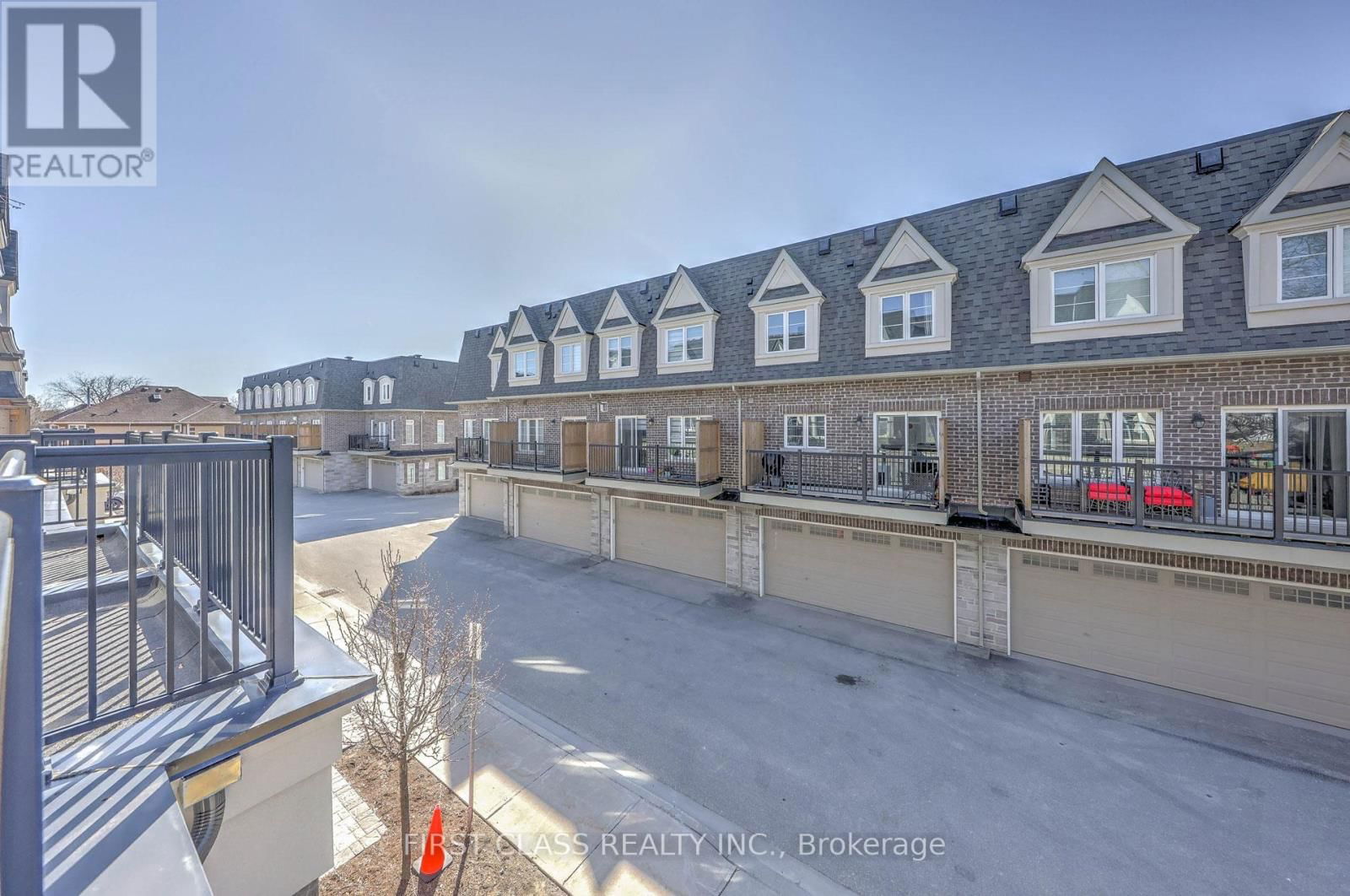 8 DEEP RIVER LANE Image 50